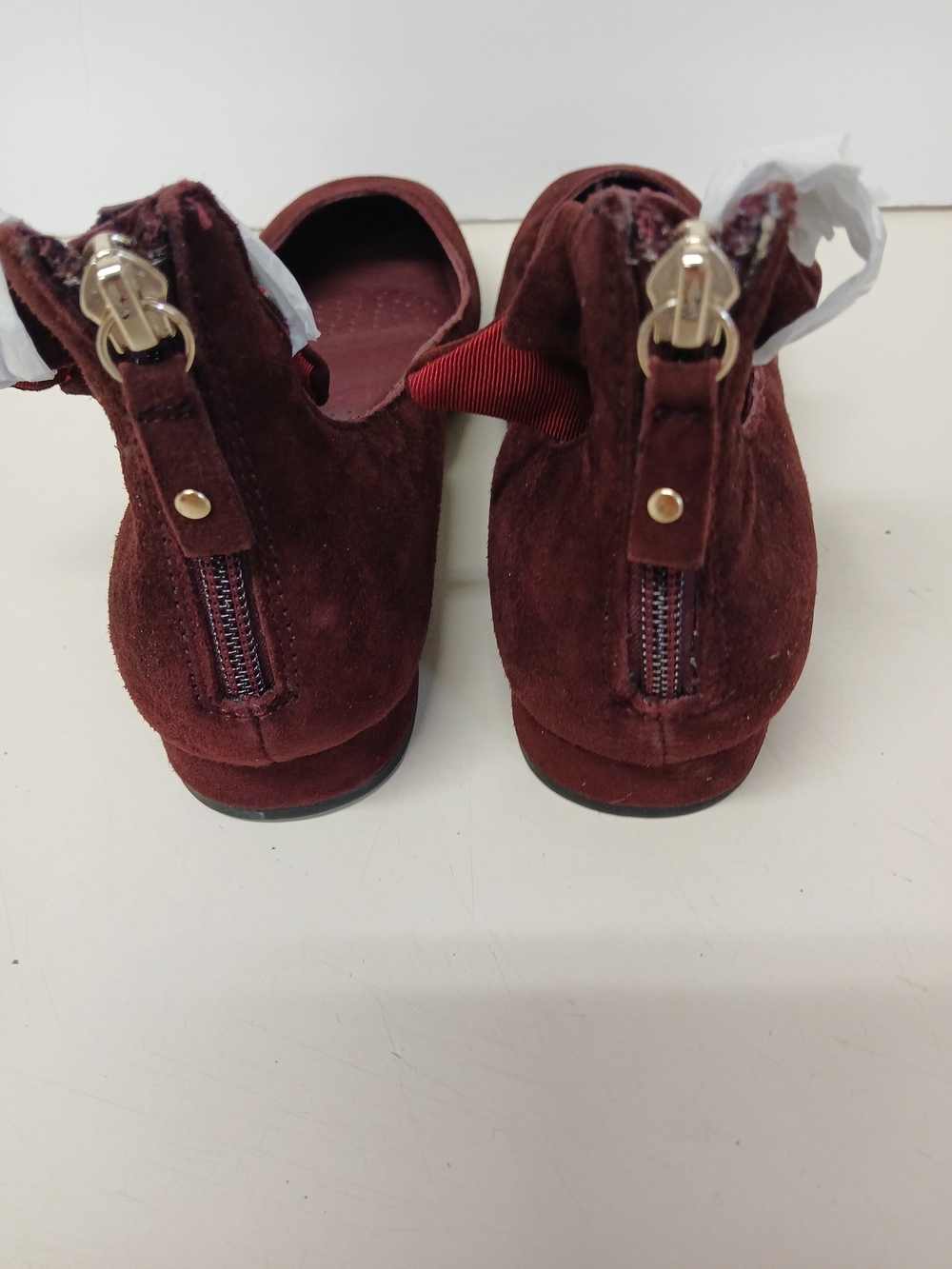 ✅️NWOT Women's Burgundy Suede Tie-Ankle Flats - Picture 4 of 8